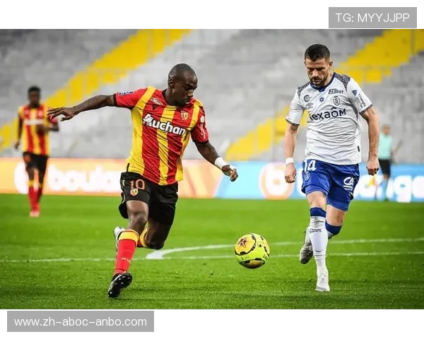 法甲与其他欧洲联赛赛事对比：节奏、技术与战术差异